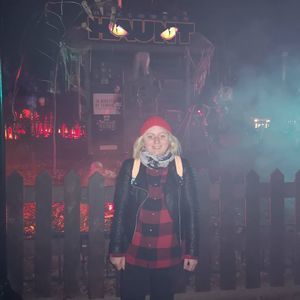 Meet your Posher, Emma